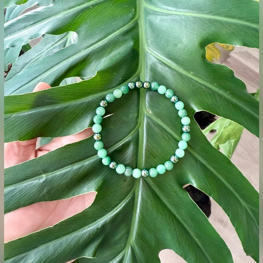 Green Aventurine & Hematite bracelet (one) - Picture 2 of 9
